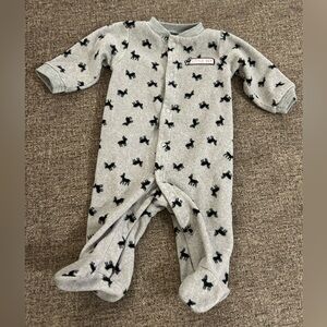 🦋 Carter's Moose Design Footie Sleeper for baby boy size Newborn NB.